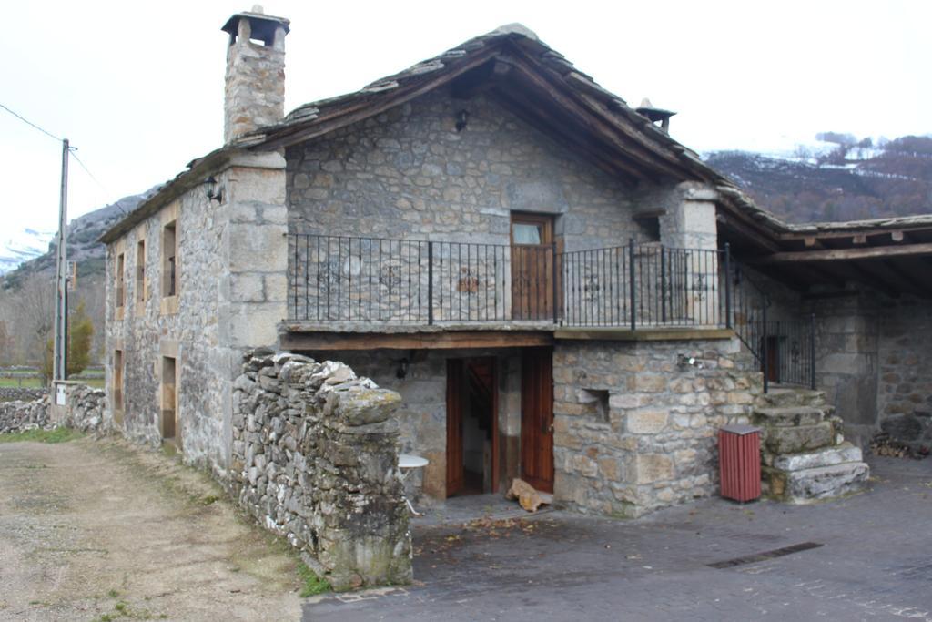 Country house Machorras I Y Ii *